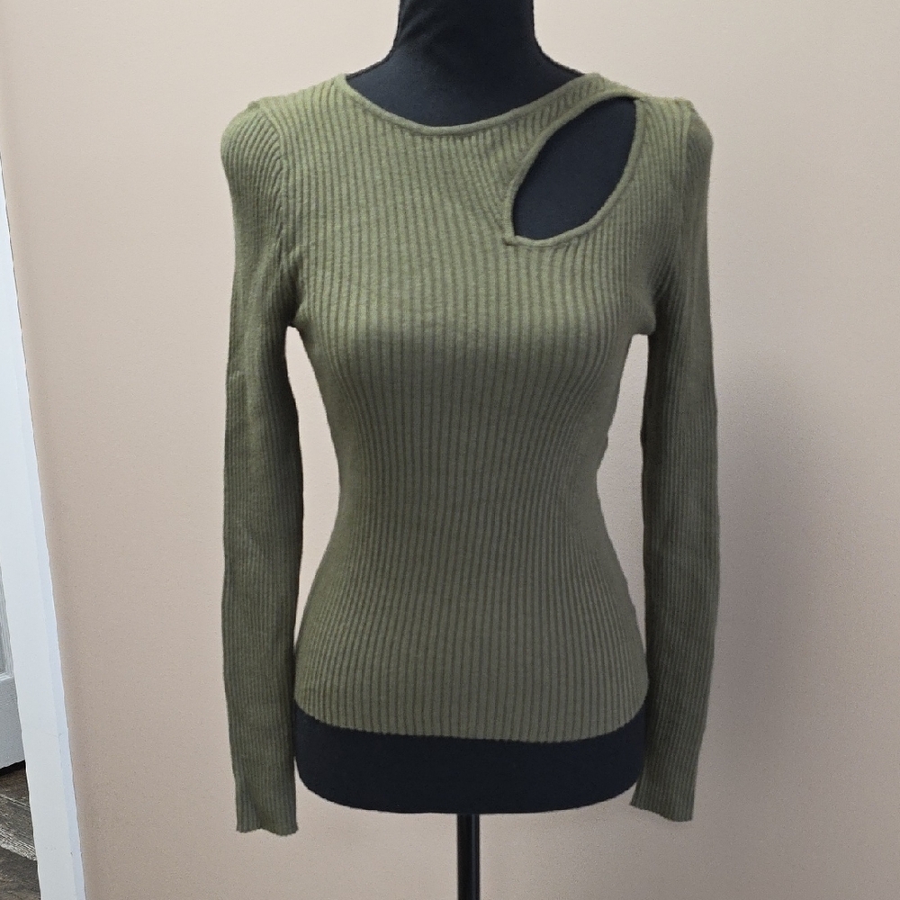 Timing Olive Cut-Out Off-Shoulder Sweater